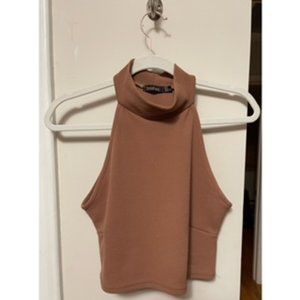 BOOHOO -  Rose High Neck Crop Top